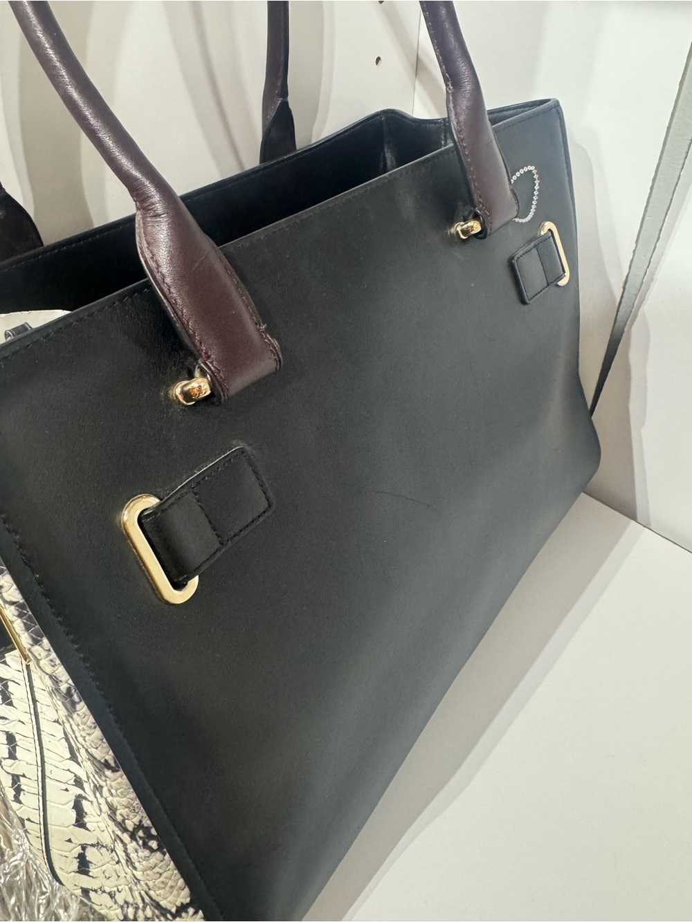 Coach Black and Dark Brown Leather Shoulder Bag with Gold Hardware - Picture 5 of 9